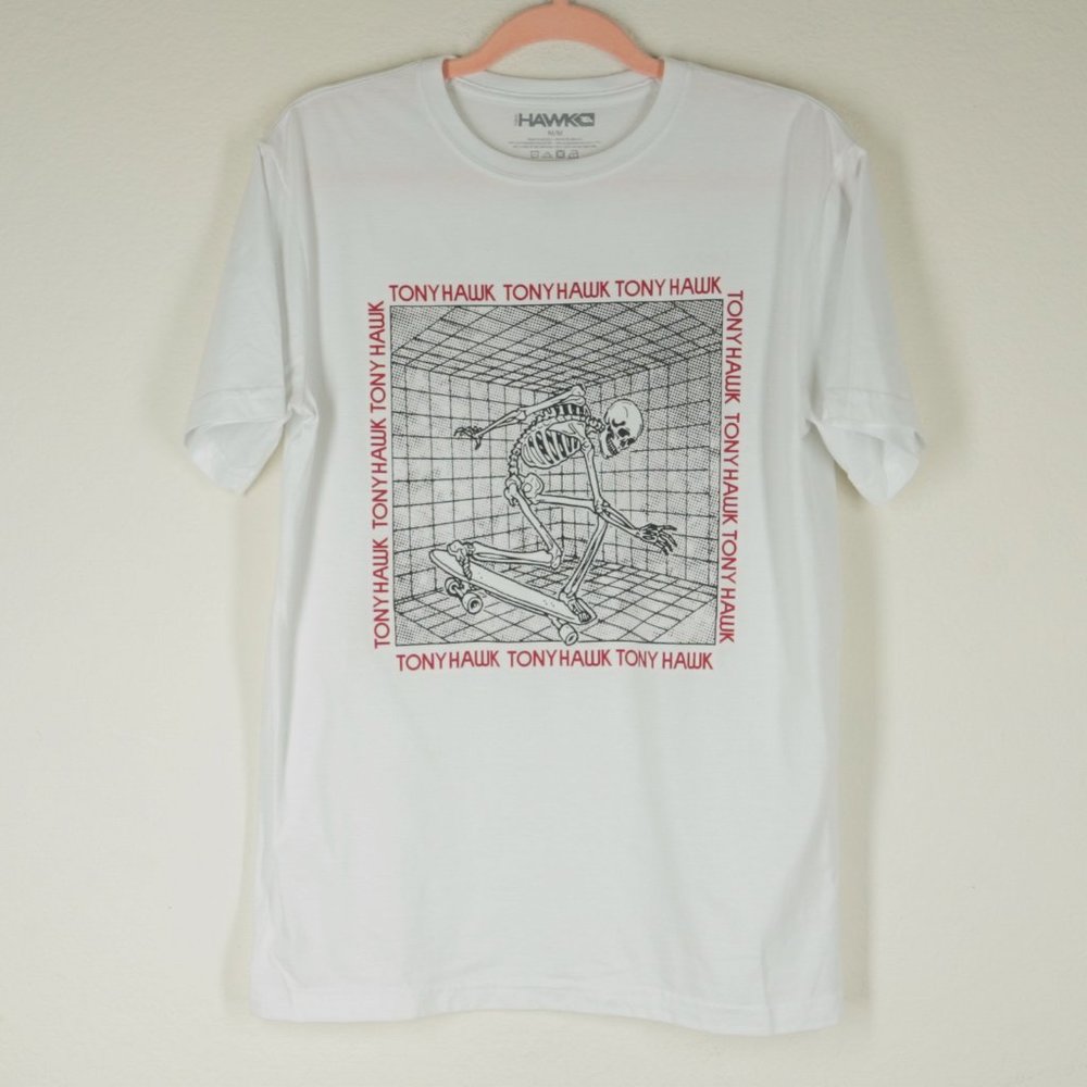 TONY HAWK Skeleton Skateboard White Short Sleeve Tee Shirt size M